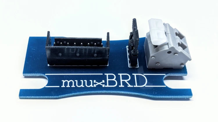 Side profile of a QuickSplit-4 series breakout board.