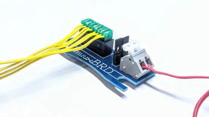 QS-4 series breakout board for connecting 4 ematches in series to your firing system