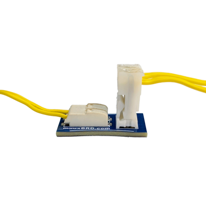 muuxBRD QS-2 to connect two QuickConnect or QuickPlug ematches in series in seconds! Side View