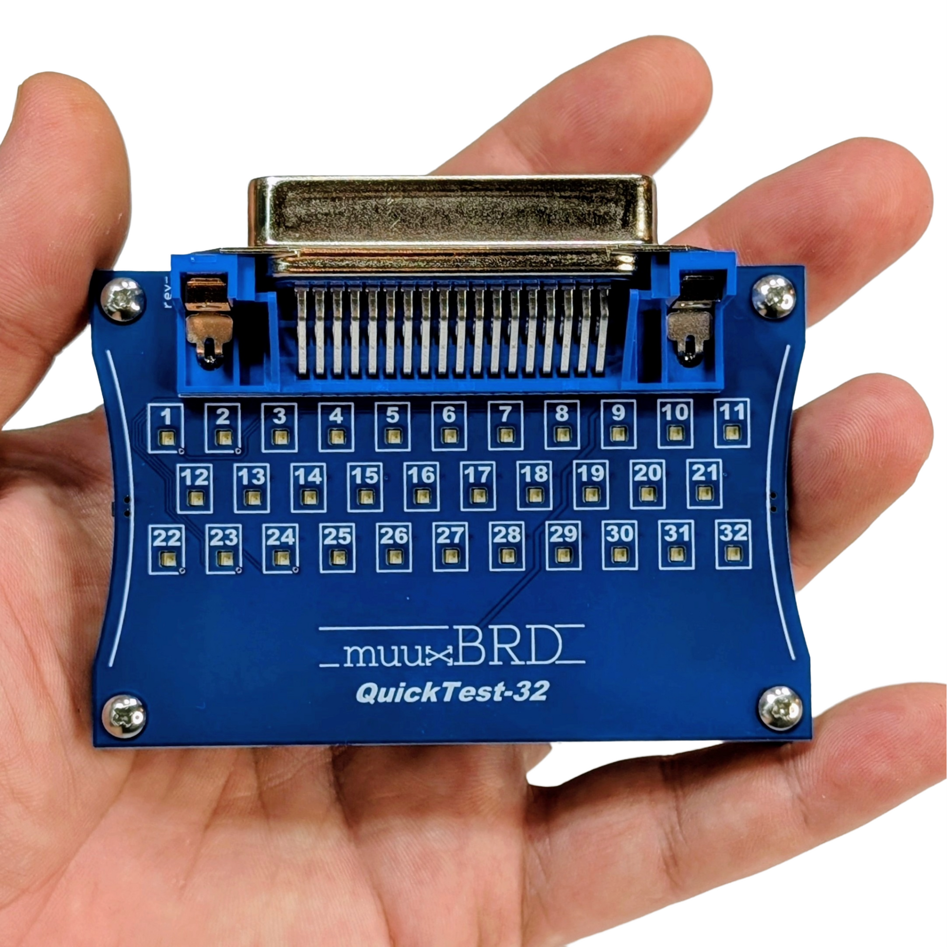 QuickTest-32 for FireOne and StarFire cable connected slats, shown held in hand