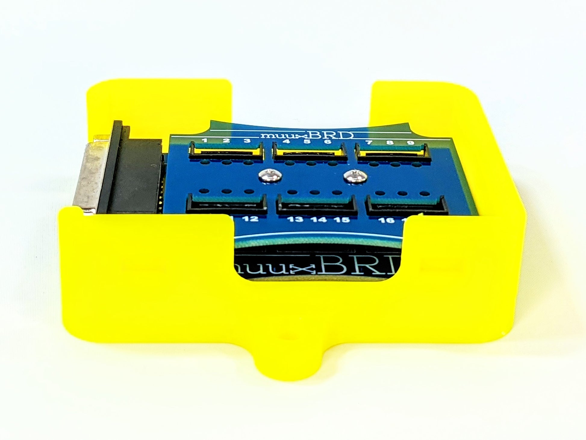 QC-18 QuickConnect-18 Slat in enclosure (Legacy Design)